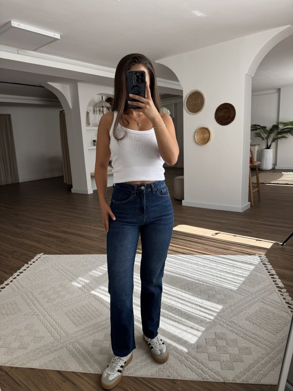 MARKA MODEL YÜKSEK BEL LİKRALI BOYFİT JEAN