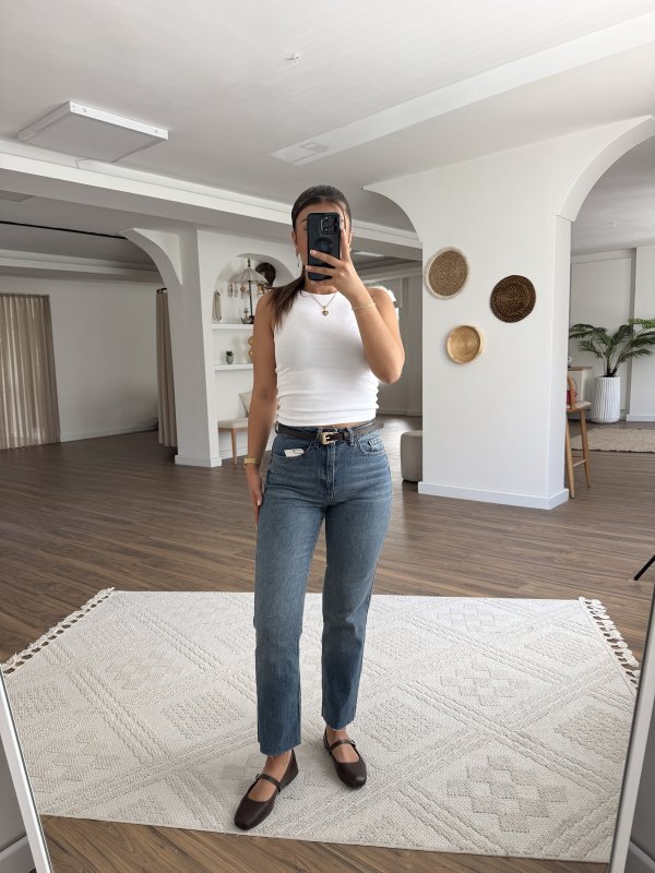 MARKA MODEL YÜKSEK BEL LİKRALI BOYFİT JEAN