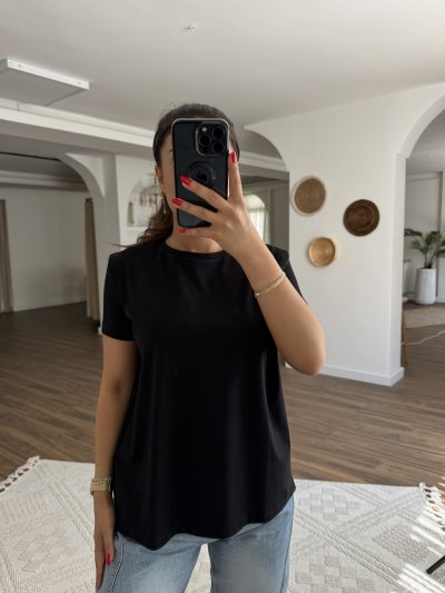 BİSİKLET YAKA ARKA UZUN BASİC PAMUK TİŞÖRT