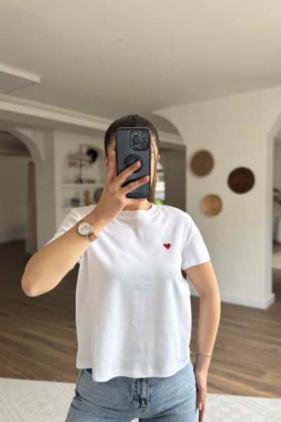 KALP NAKIŞ DETAY BİSİKLET YAKA PAMUK TİŞ