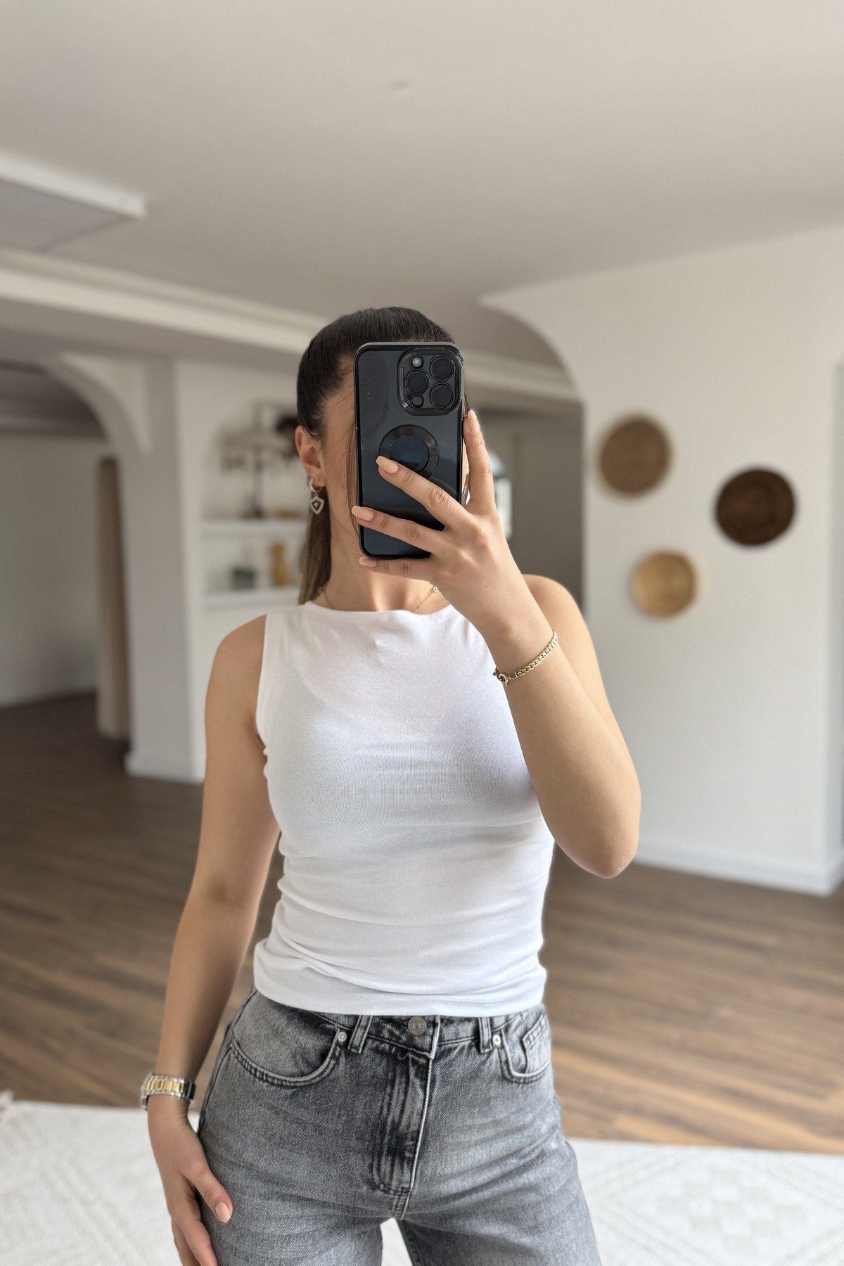 BEYAZ