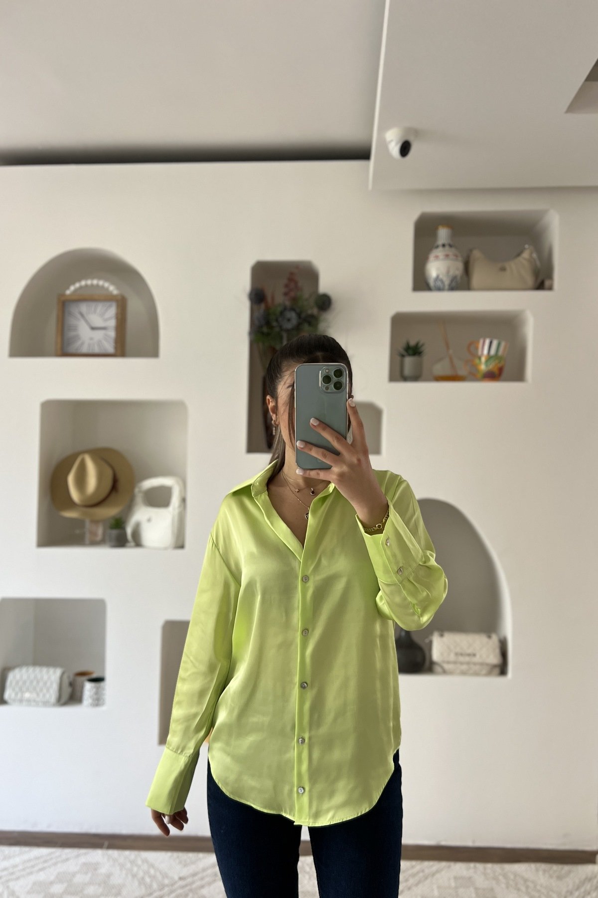 NEON YEŞİL