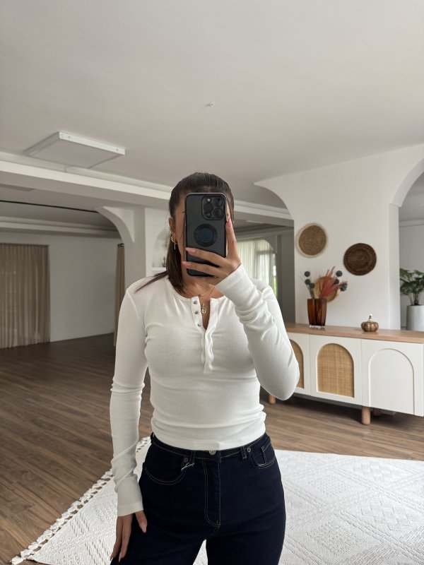 ÇITÇIT DÜĞMELİ UZUN KOL PAMUK MODAL BLUZ