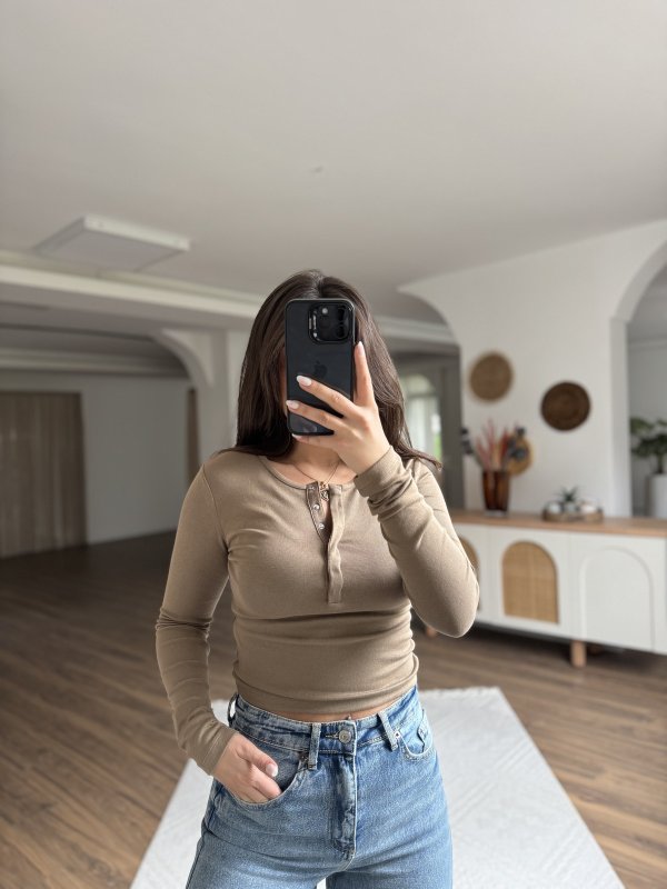 ÇITÇIT DÜĞMELİ UZUN KOL PAMUK MODAL BLUZ