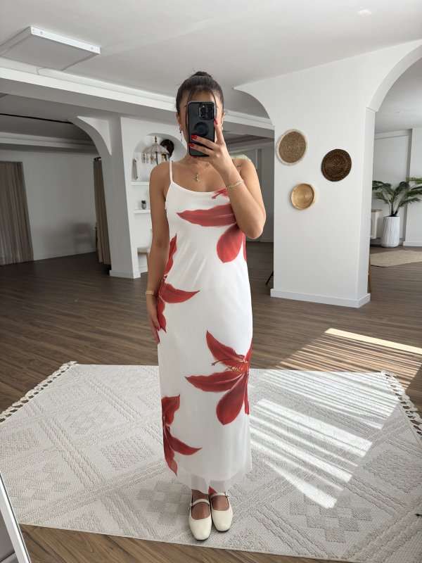 ÇİÇEK DESEN LİKRALI TAM BOY ASTARLI ELBİSE