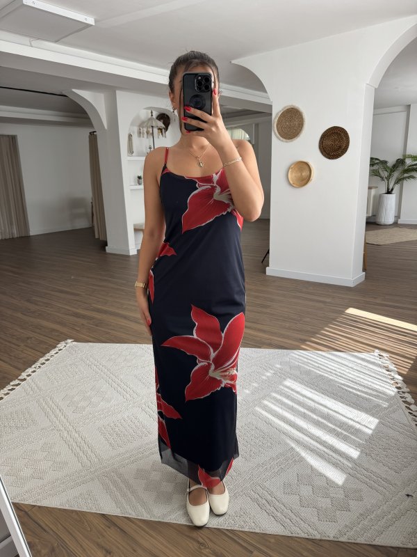 ÇİÇEK DESEN LİKRALI TAM BOY ASTARLI ELBİSE