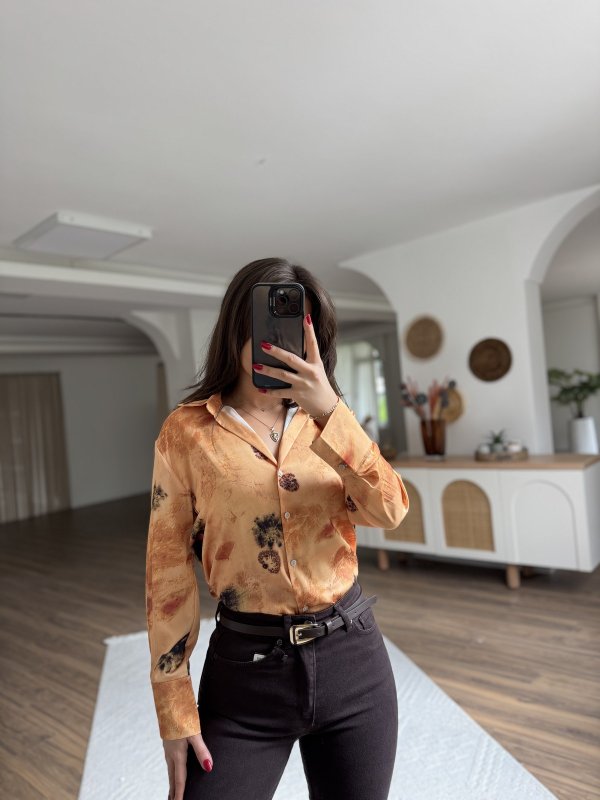 ÇİÇEK DESEN V YAKA SATEN GÖMLEK