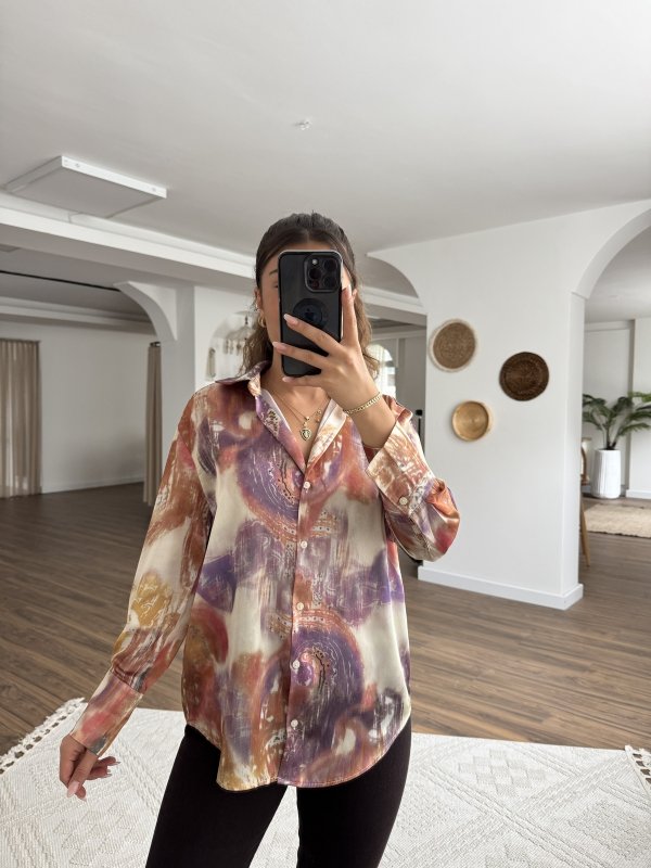 DESENLİ V YAKA SATEN GÖMLEK