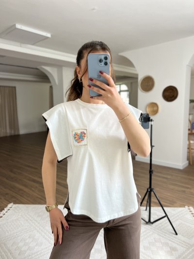 KOL RENK PARÇA PUL İŞLEME PAMUK TİŞÖRT