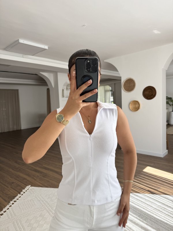 YAKALI GİZLİ FERMUAR SIFIR KOL PAMUK TİŞÖRT