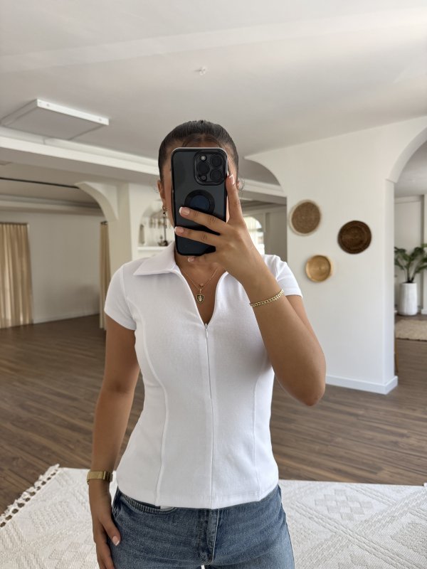 YAKALI GİZLİ FERMUAR ÇIKMA KOL PAMUK TİŞÖRT