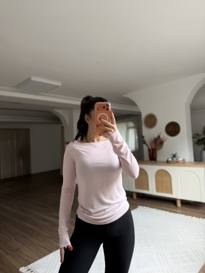 YUMUŞAK TÜŞELİ İNCE DOKUMA VİSKON LİKRA BLUZ