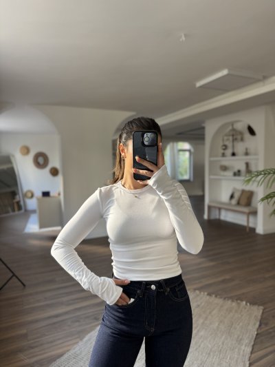 BİSİKLET YAKA PARMAK GEÇMELİ MODAL PAMUK BLUZ