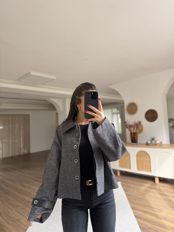 DERİ DETAY BALIKSIRTI REGLAN KOL CEKET