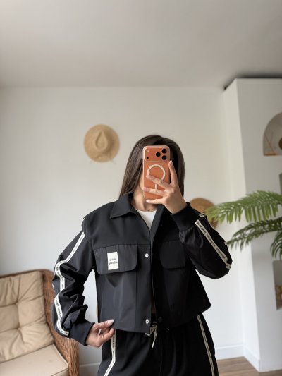 PARAŞÜT DETAY KAPAK CEP YAKALI ASTARLI CEKET