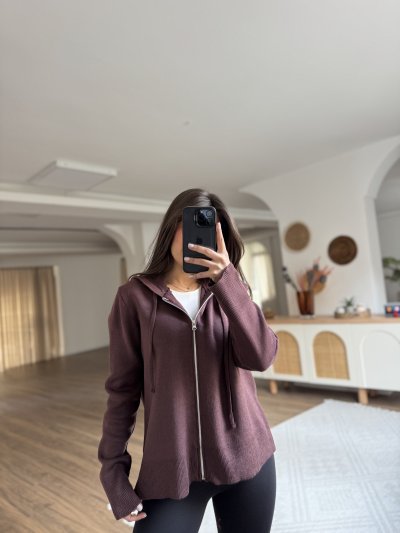 KAPÜŞONLU FERMUARLI HIRKA