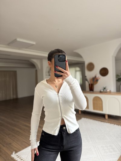 KAPÜŞONLU ÇİFT YÖN FERMUAR FİTİLLİ İNCE PAMUK HIRKA