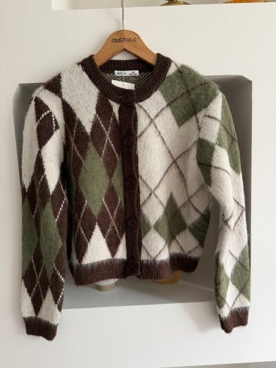 BAKLAVA DESEN ŞARDONLU DÜĞMELİ HIRKA