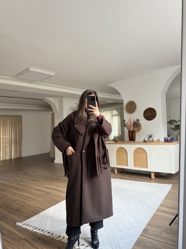 OVERSİZE GENİŞ YAKA ATKILI KAŞE KABAN