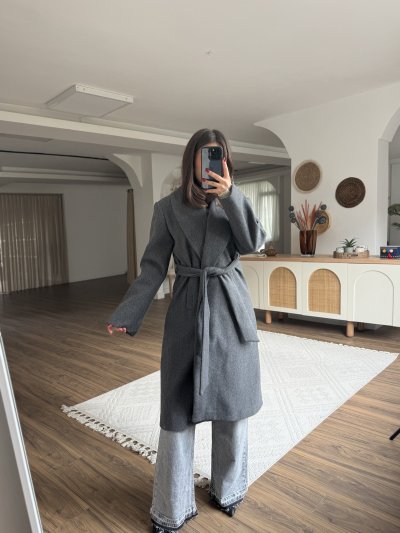 GENİŞ ŞALYAKA KUŞAKLI CEPLİ KAŞE KABAN