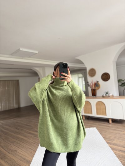 BALIKÇI YAKA OVERSİZE KAZAK