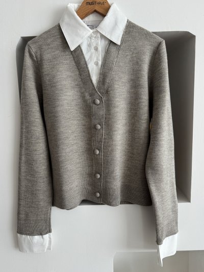 GÖMLEK YAKA HIRKA GÖRÜNÜMLÜ KAZAK