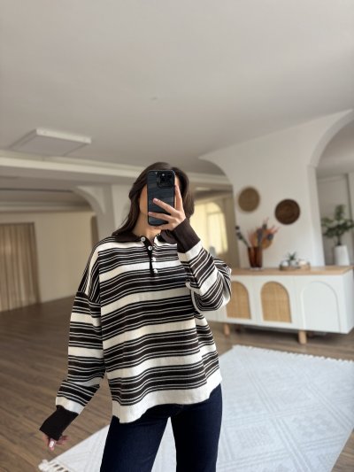 POLO YAKA SEDEF DÜĞME SALAŞ KAZAK