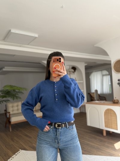 GOLD DÜĞME BİSİKLET YAKA KAZAK