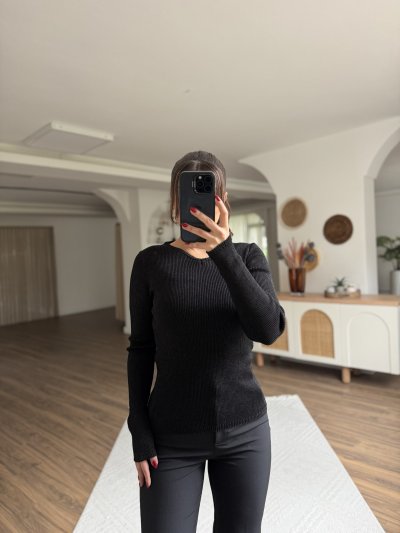 V YAKA SİMLİ FİTİLLİ VİSKON TRİKO