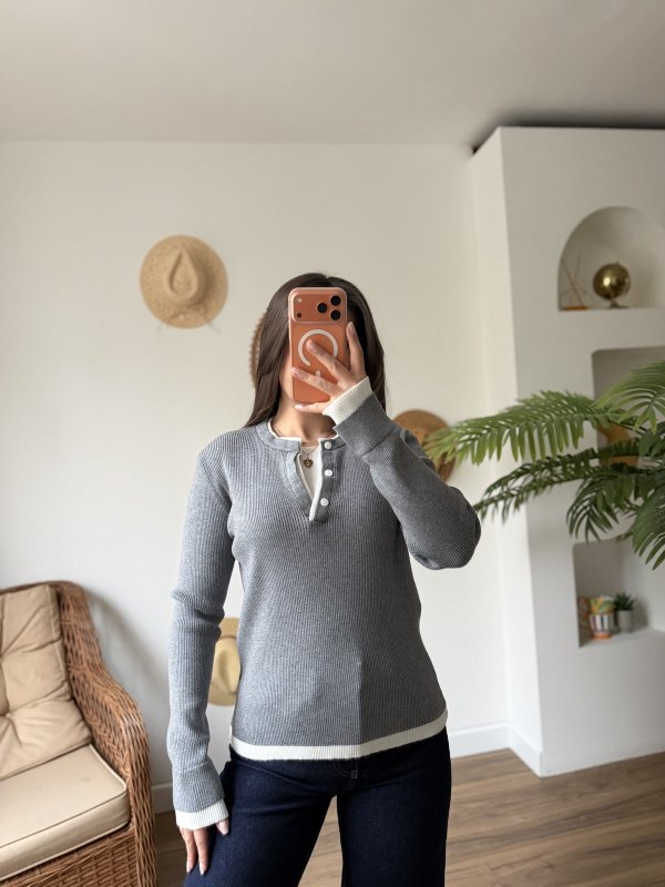 ÇİFT YAKA DÜĞMELİ VİSKON TRİKO