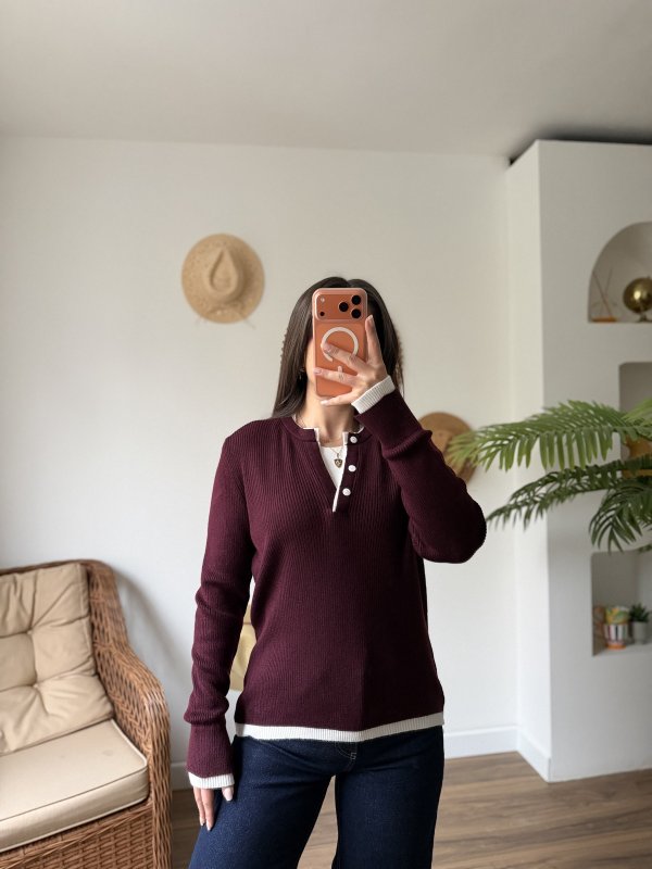 ÇİFT KAT YAKA DÜĞMELİ VİSKON TRİKO