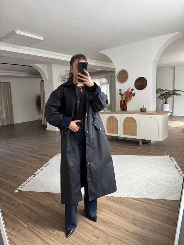 BARBOUR KADİFE YAKA ASTARLI UZUN KAPLAMA UZUN TRENÇ